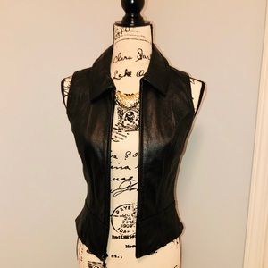 Wilson’s Leather Vest! 😎🔥